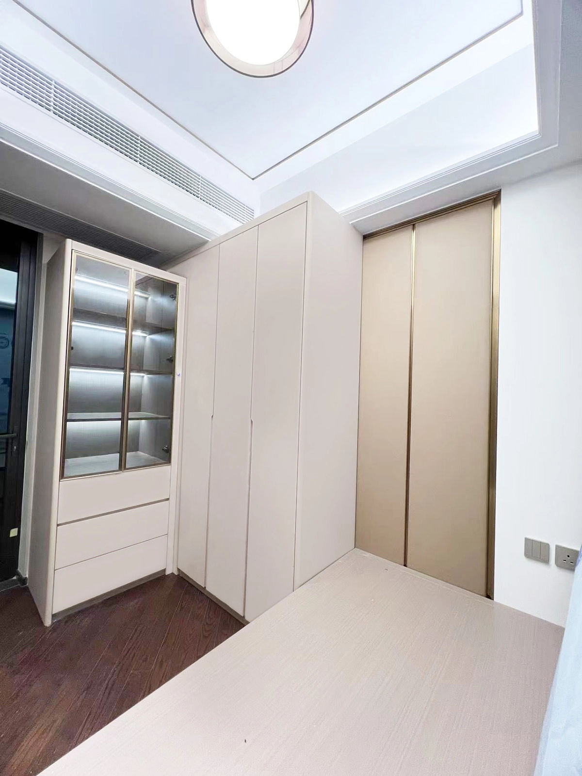 【全屋訂製保養懶人包】潮濕都唔驚！5招延長壽命＋港式慳錢清潔術